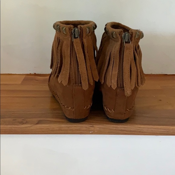 Gently used wedge booties - Picture 2 of 6